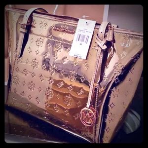 Michael Kors tote